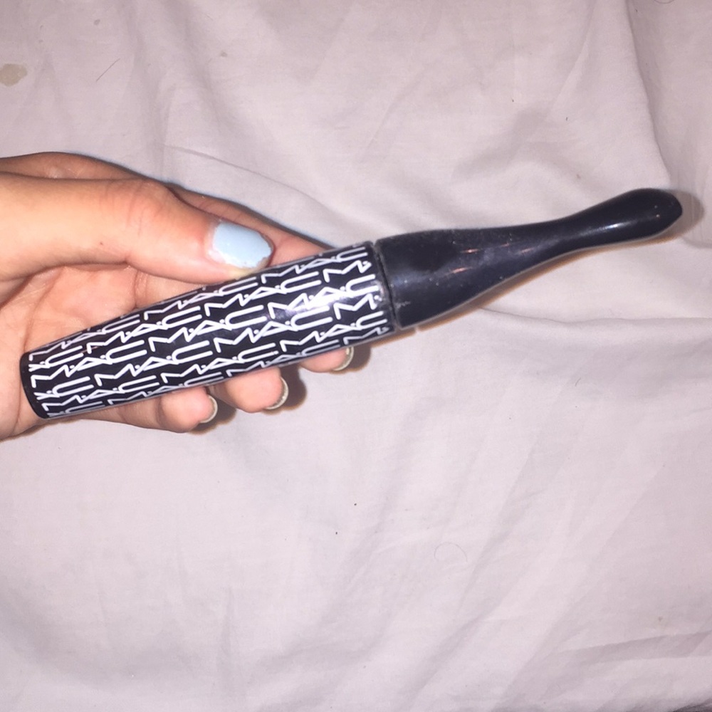 MAC mascara
